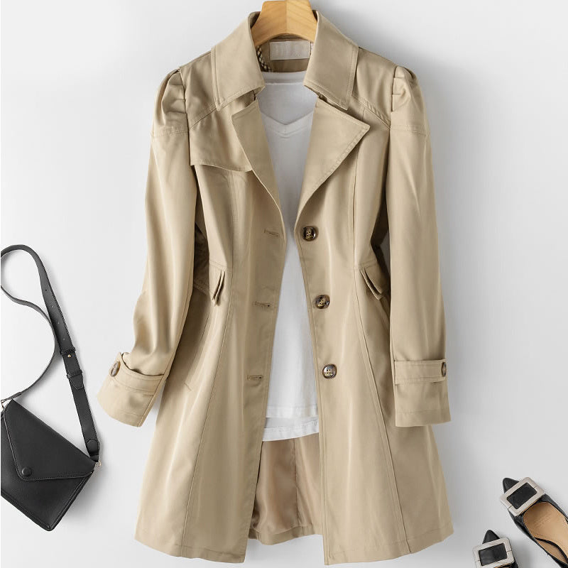 Dame Trenchcoat Kort Lys Beige Letvægts Elegant Design Med Knapdetaljer og Lommer-2